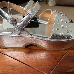 art class Silver Metallic Strappy Sandals